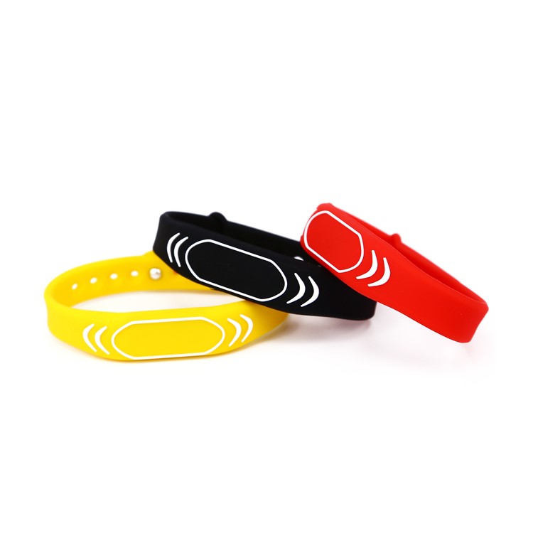  RFID bracelets