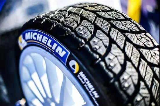  Michelin Plans d'implant RFID Chips dans tous les pneus de voiture par 2023 